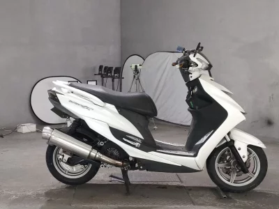 Yamaha CYGNUS125XSR