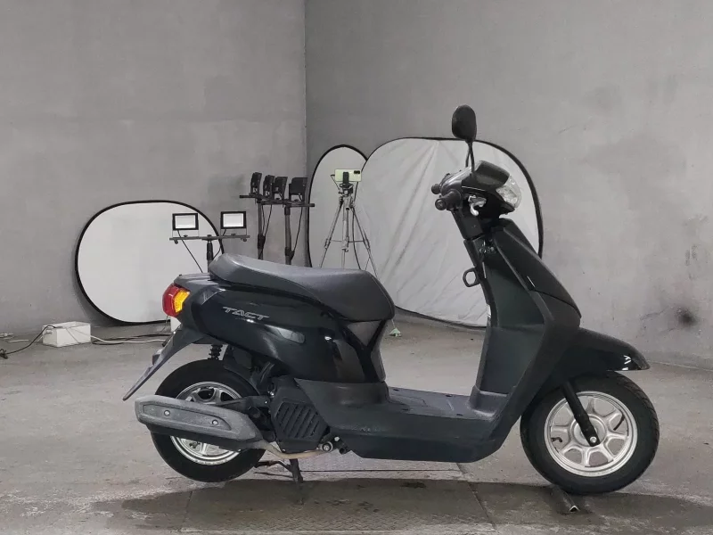 Honda TACT BASIC