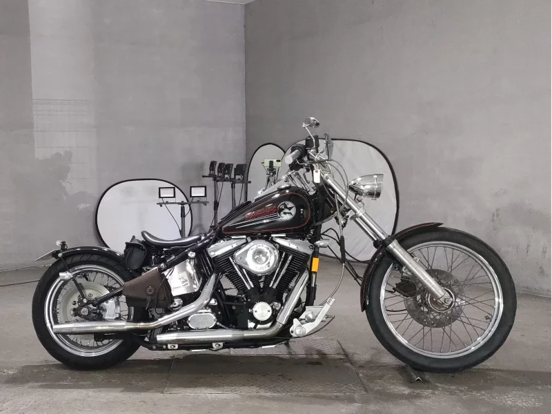 Harley-Davidson HARLEY FXSTC1340
