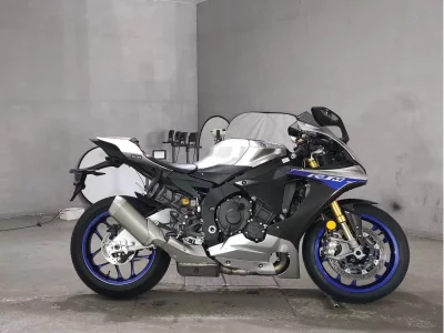 Yamaha YZF-R1M