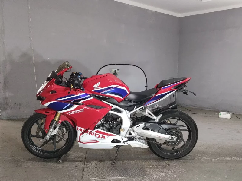 Honda CBR250RR