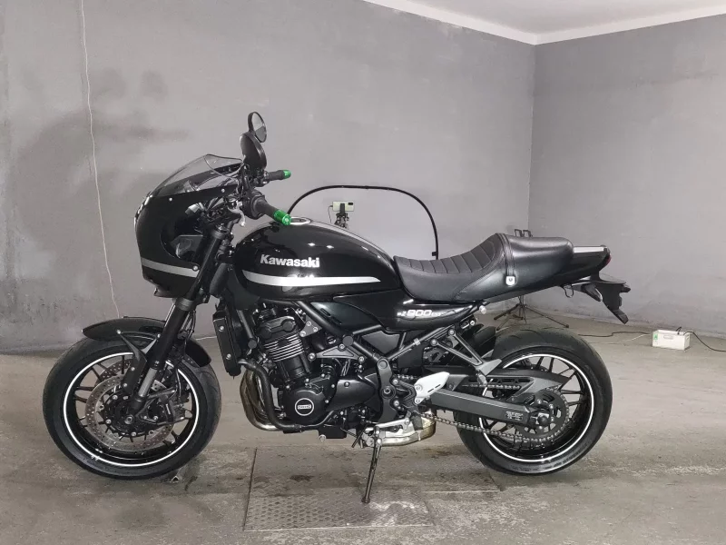 Kawasaki Z900RSKAFE
