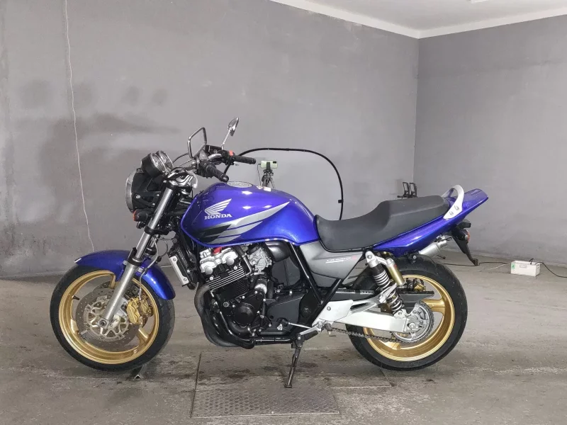 Honda CB400SFV-3