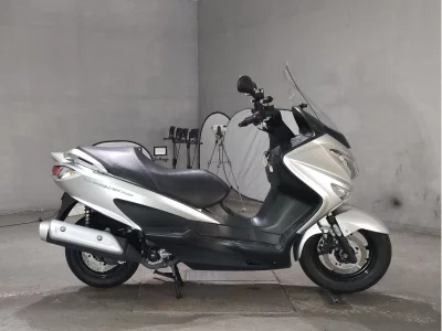 Suzuki BURGMAN200
