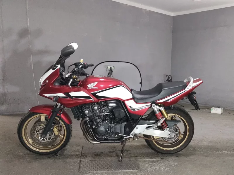 Honda CB400SFV-4 BOLDOR