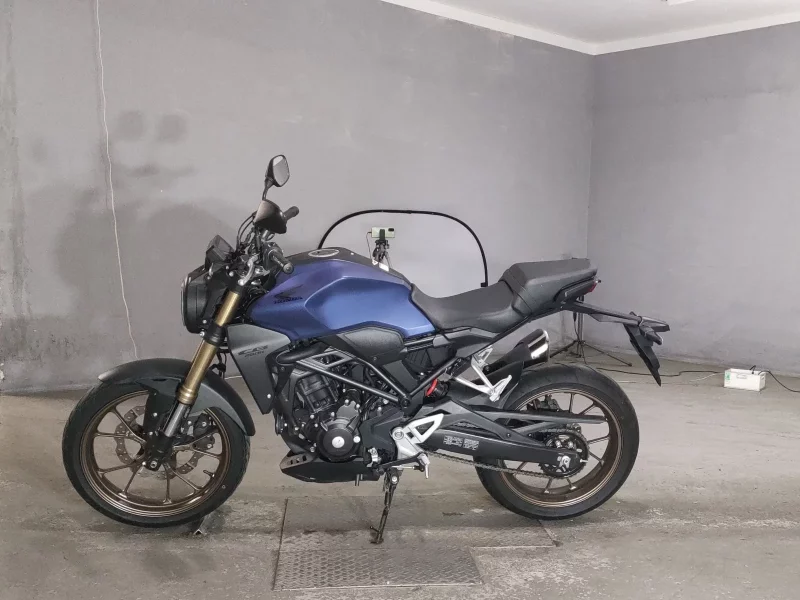 Honda CB250R