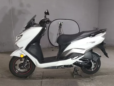 Suzuki BURGMAN STREET 125