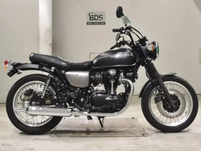 Kawasaki W800-2 STREET