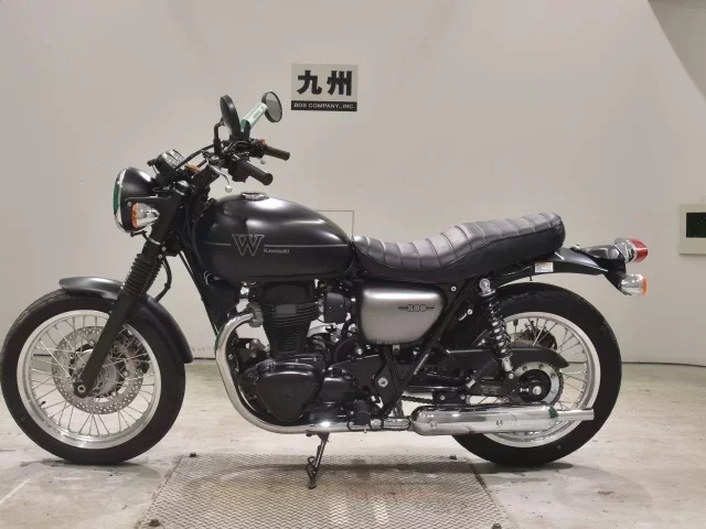 Kawasaki W800-2 STREET