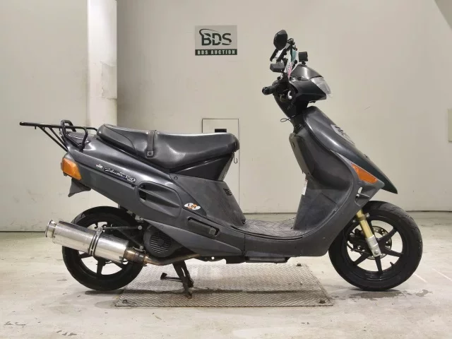 Suzuki VECSTAR 150