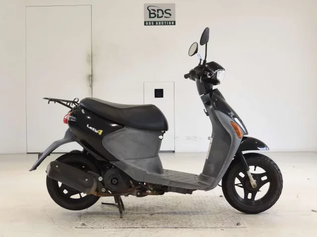 Suzuki LET S4
