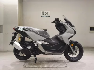 Honda ADV160