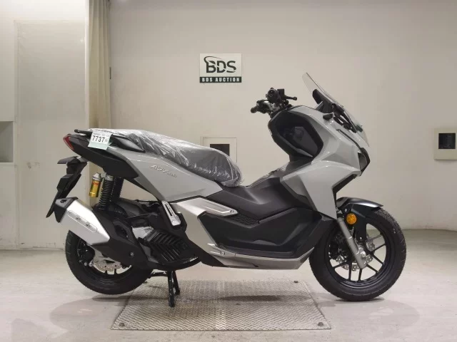 Honda ADV160
