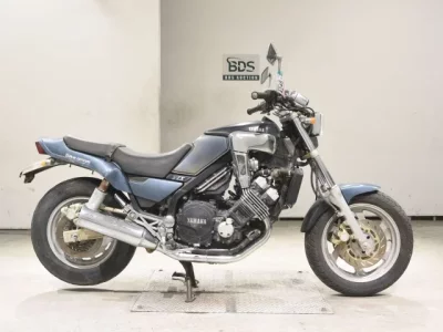 Yamaha FZX750