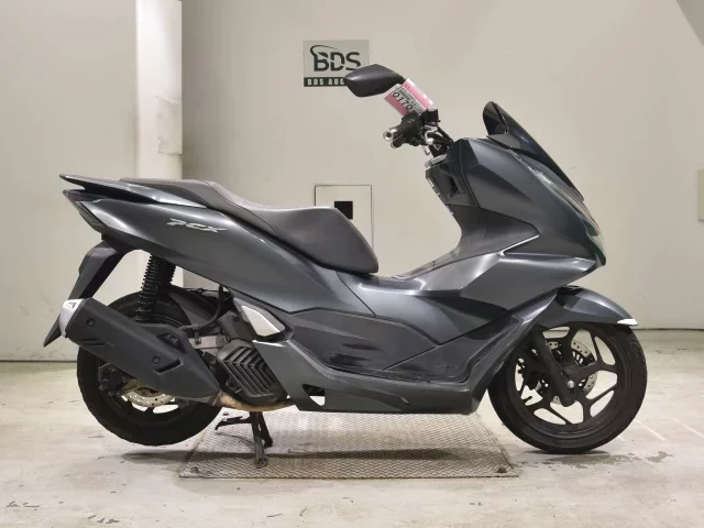 Honda PCX125-4