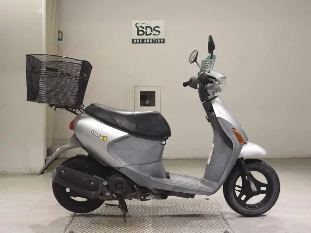 Suzuki LET S4