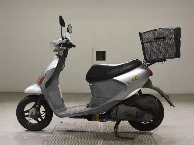 Suzuki LET S4