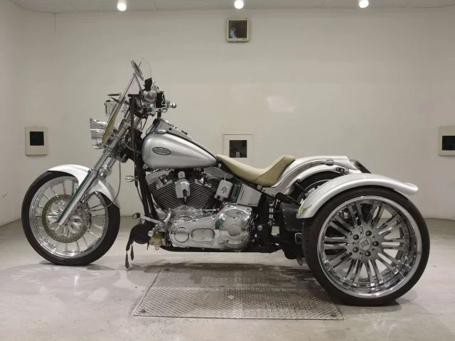 Harley-Davidson HARLEY FXST-I1450 TRIKE