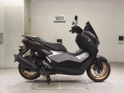 Yamaha NMAX155-3