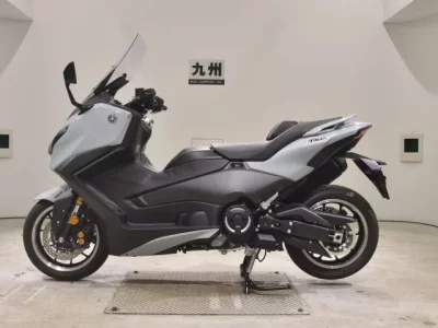 Yamaha T-MAX560T
