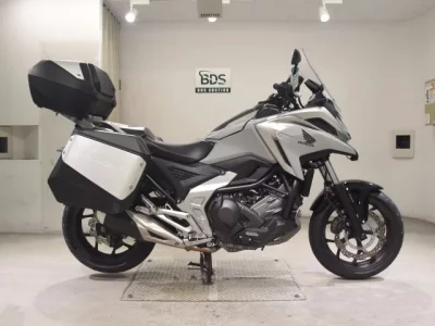 Honda NC750XD-3