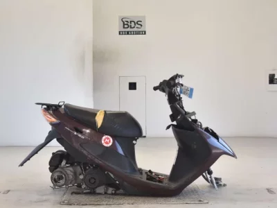 Suzuki ADDRESS V50