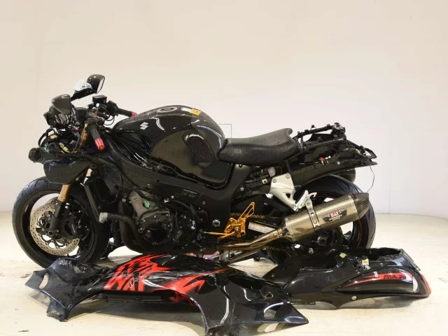 Suzuki HAYABUSA -2