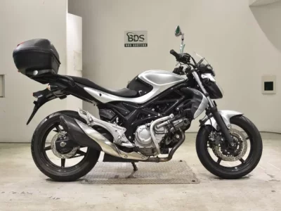 Suzuki GLADIUS400