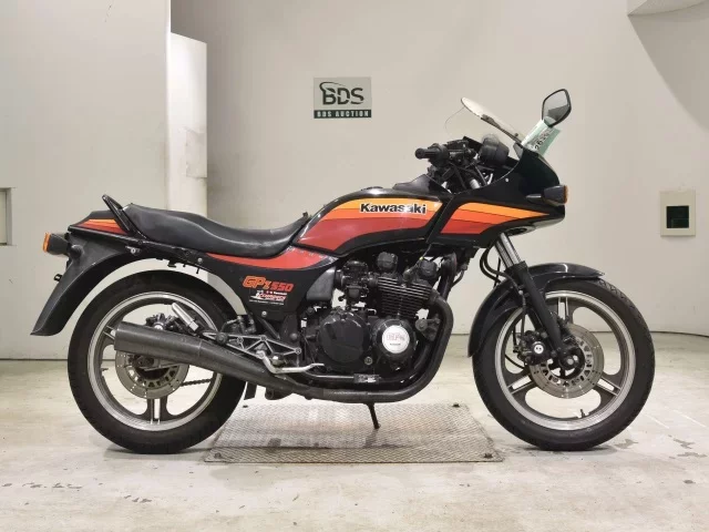 Kawasaki GPZ550
