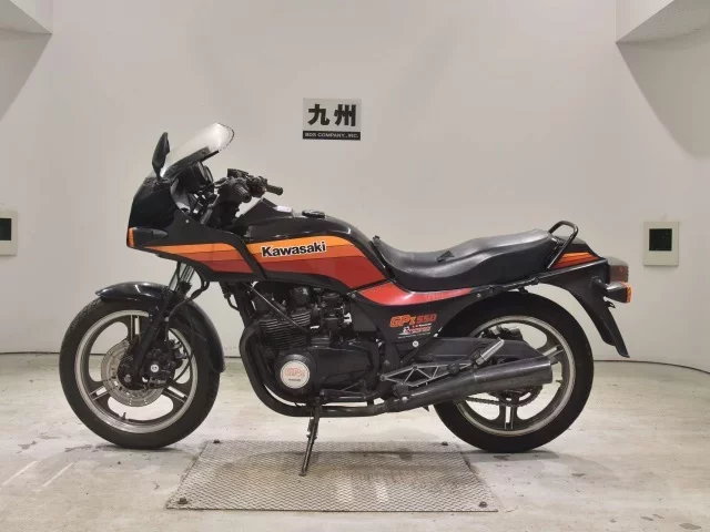 Kawasaki GPZ550
