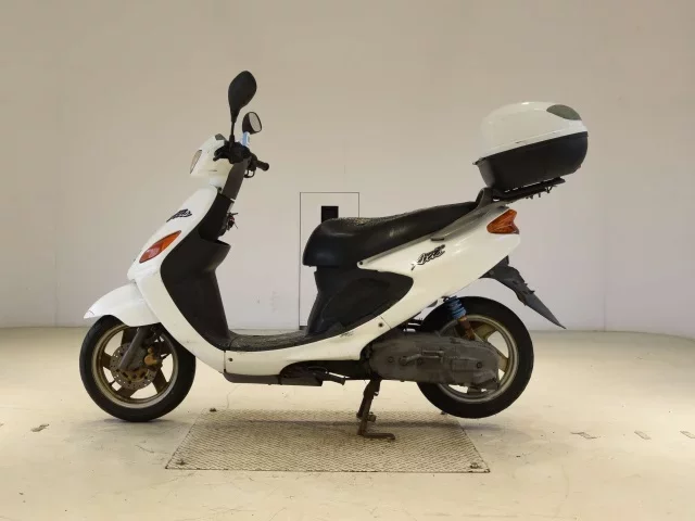 Yamaha AXIS100