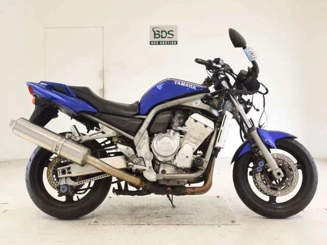 Yamaha FZS1000 FEATHER