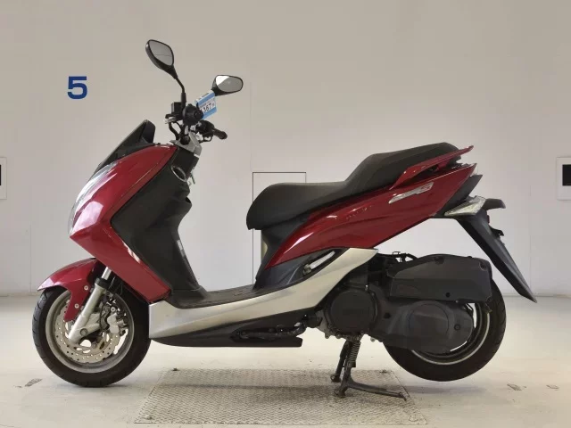 Yamaha MAJESTY 155S