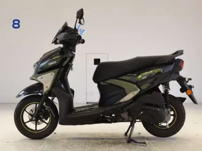 Yamaha CYGNUS RAYZR HYBRID