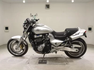 Honda X4