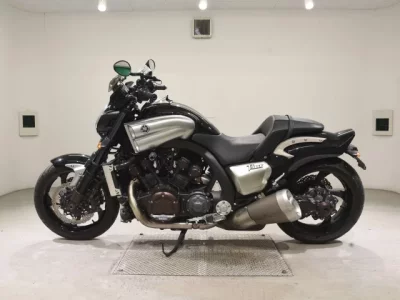 Yamaha V-MAX-2