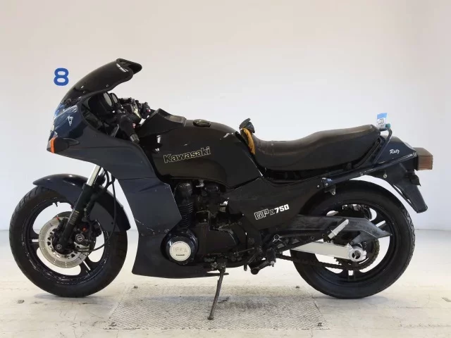 Kawasaki GPZ750 SHO LOUIS NOT EQUIPPED