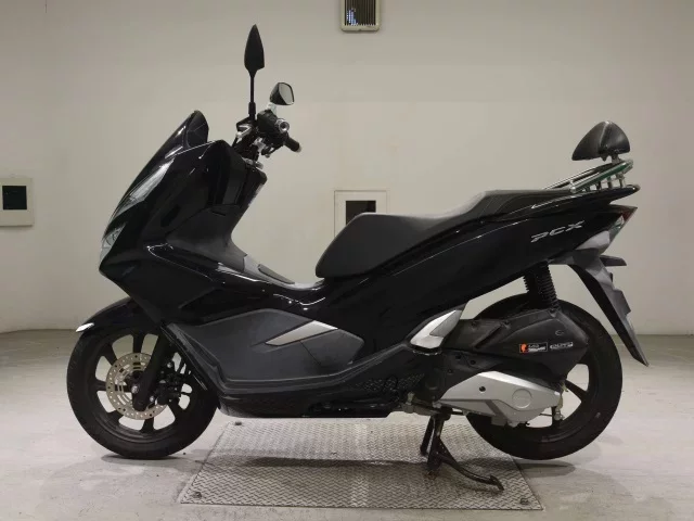 Honda PCX125-3