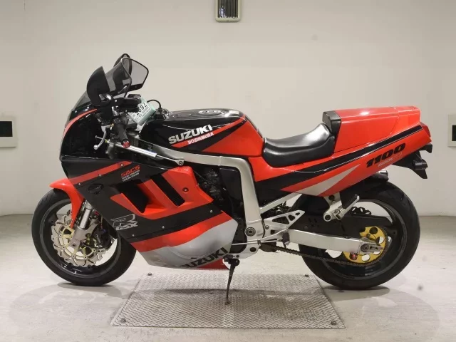 Suzuki GSX-R1100