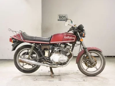 Suzuki GSX250E SHO LOUIS NOT EQUIPPED