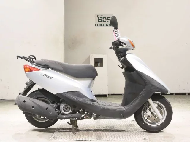 Yamaha AXIS125