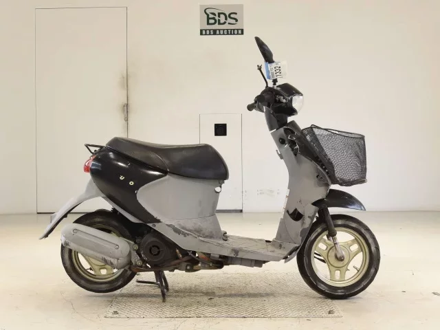 Suzuki LET S4