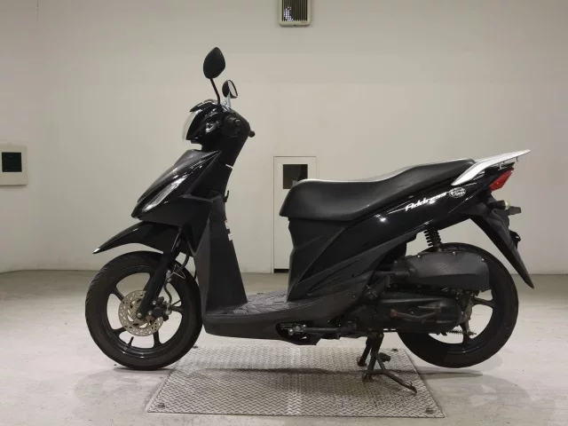 Suzuki ADDRESS110-2