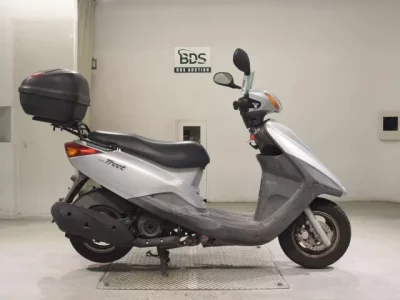 Yamaha AXIS125