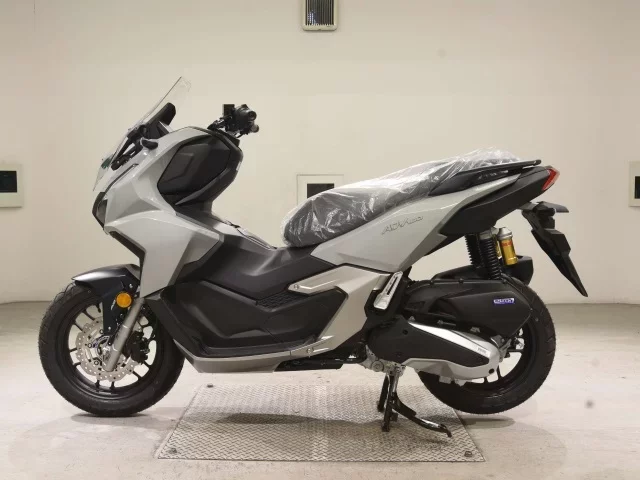 Honda ADV160