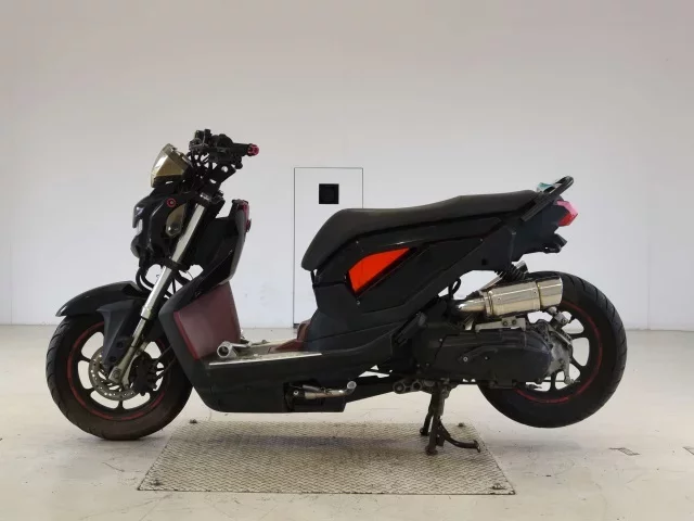 Honda ZOOMER-X