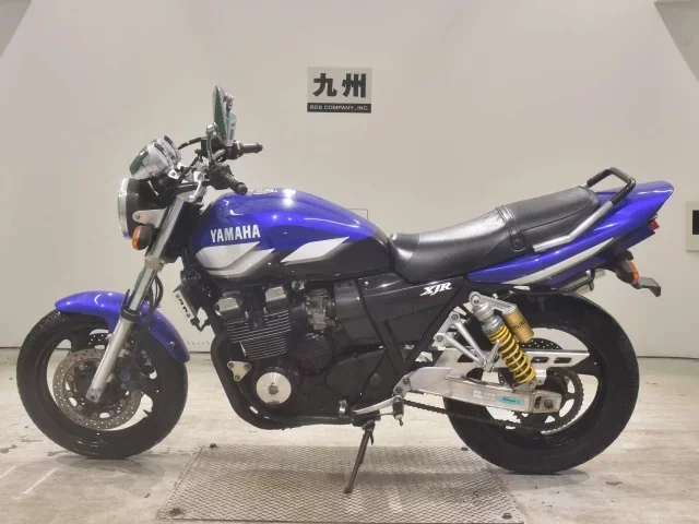 Yamaha XJR400R-3
