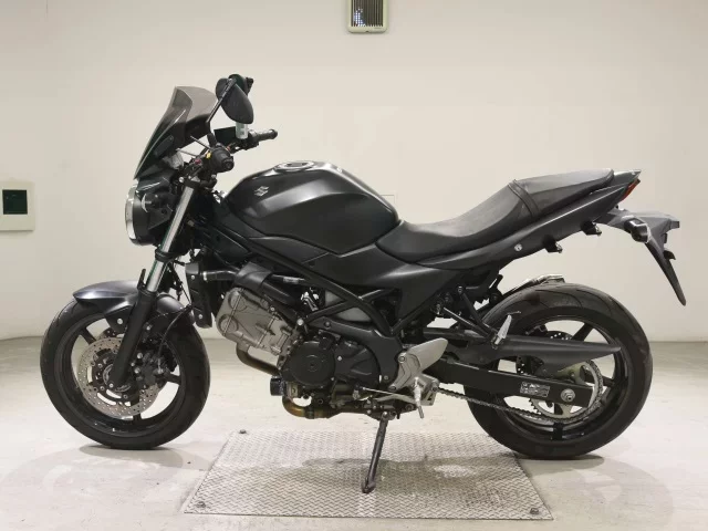 Suzuki SV650A