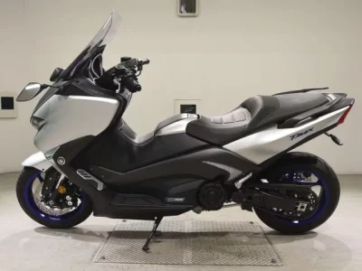 Yamaha T-MAX530SX