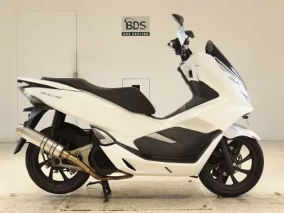 Honda PCX125-3
